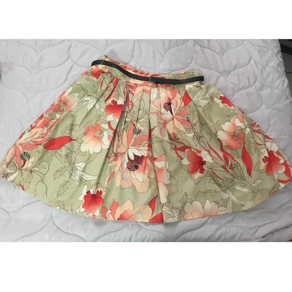 Tan and Pink Floral Flowy Skirt w/ Removable Belt